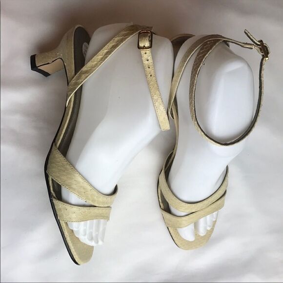 ROS HOMMERSON bone color snake skin sandal… - Picture 4 of 7